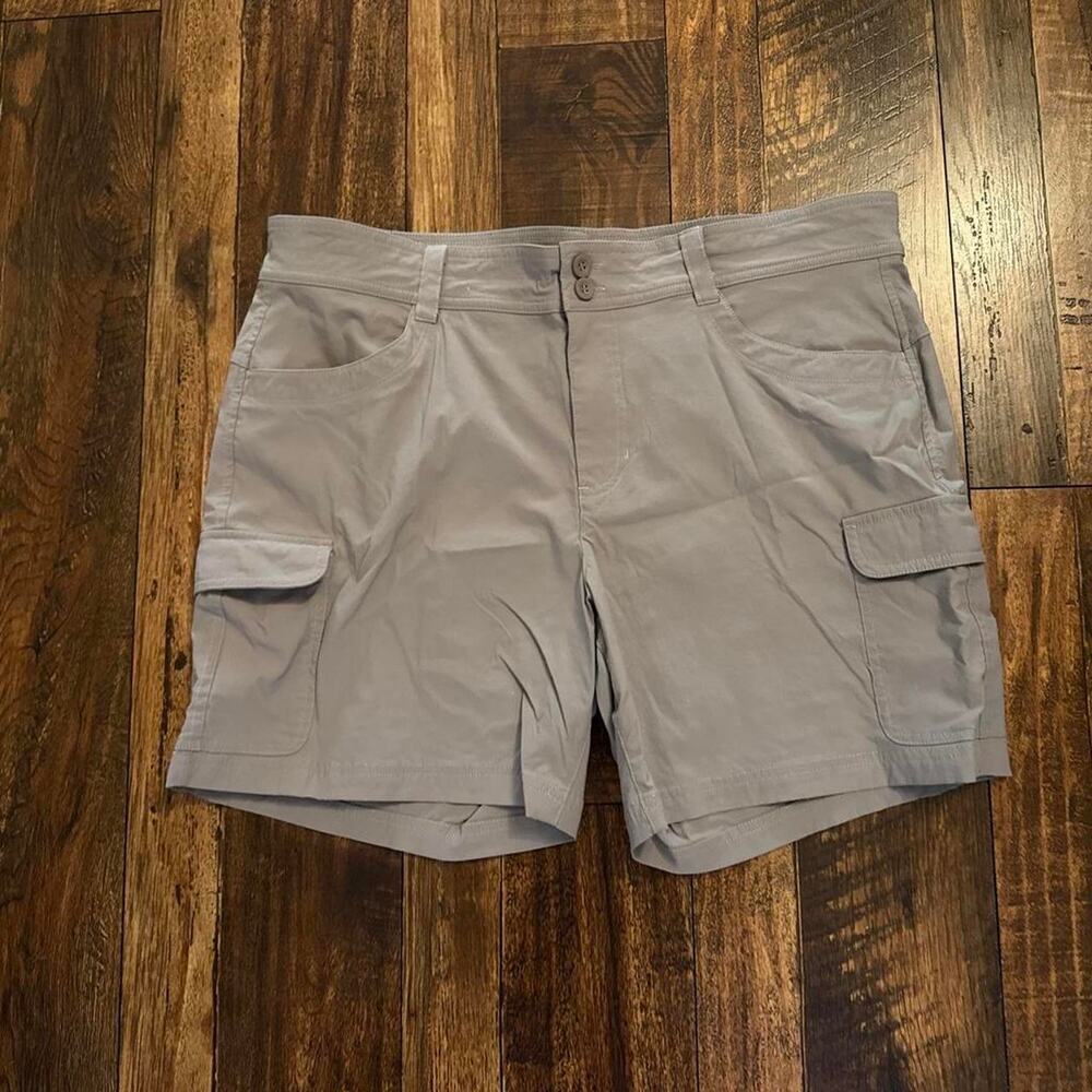 Eddie bauer khaki trail shorts